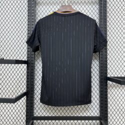 Manchester United 2025-26 Terrace Icons Jersey