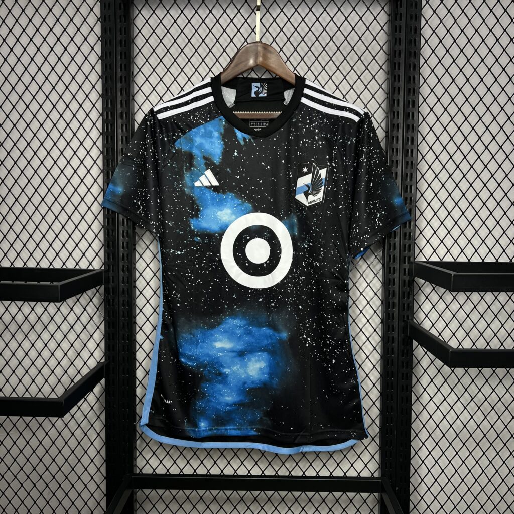 Minnesota United 2023-24 Away Jersey
