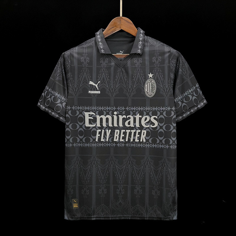 AC Milan joint model AC Milan joint model