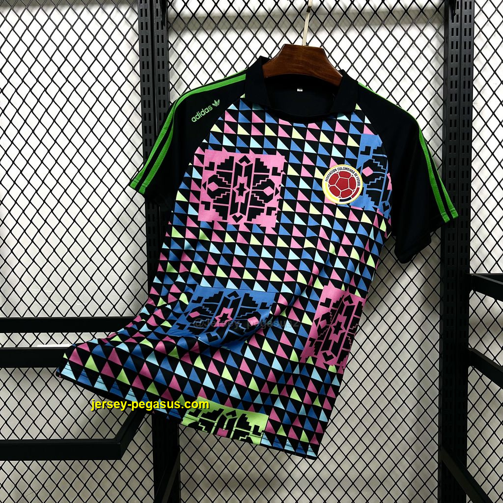 1990 Colombia Goalkeeper Retro Kit Vintage T-Shirt