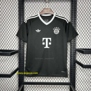 Bayern Munich Black GoalKeeper Shirt Soccer Uniforms Soccer