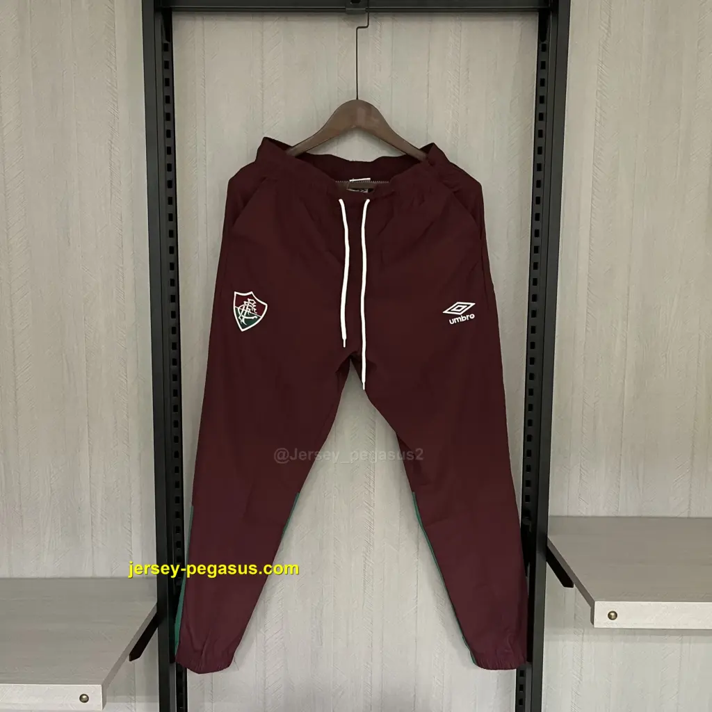 Windbreaker Fluminense red pants