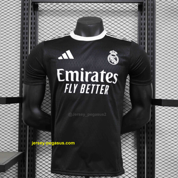Real Madrid Black Goalkeeper Kit Player Version Shirt Real Madrid Black Goalkeeper Kit Player Version Shirt