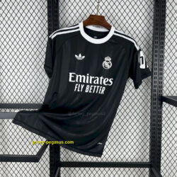 Real Madrid Black Goalkeeper Shirt Football Uniform