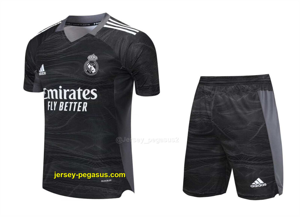 Real Madrid black goalkeeper