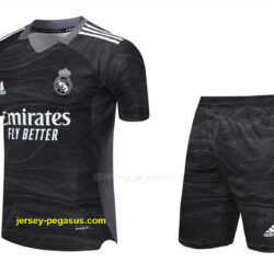 Real Madrid black goalkeeper