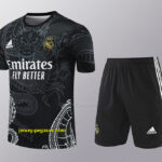 Real Madrid Dragon Black Training Kits(Top+Shorts) Football Replicas