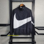 Windbreaker Nike