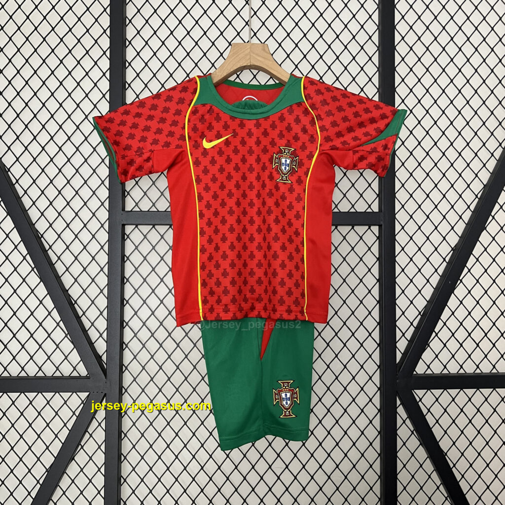 2004 Portugal Home Retro Kid Kits Youth Apparels