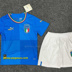 2022 Italy home kids kit