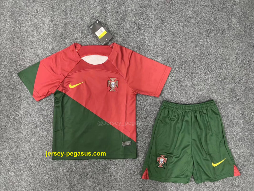 2022 Portugal home kids kit