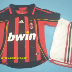 AC Milan home kid kits