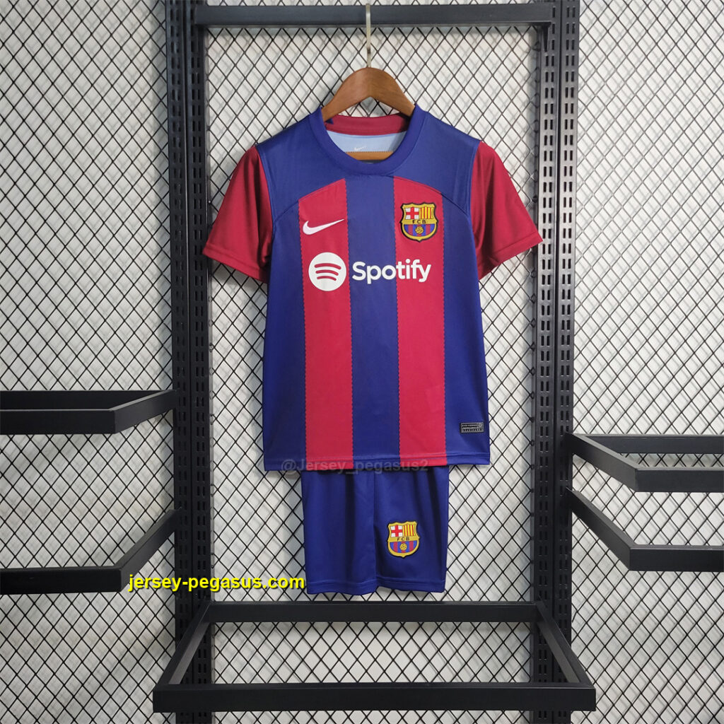 Barcelona home kids kit