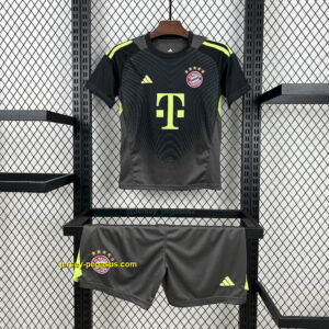 Bayern Munich Black Goalkeeper Kid Kits Youth Apparels