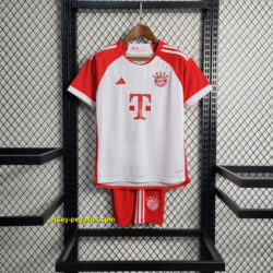 Bayern home kids kit
