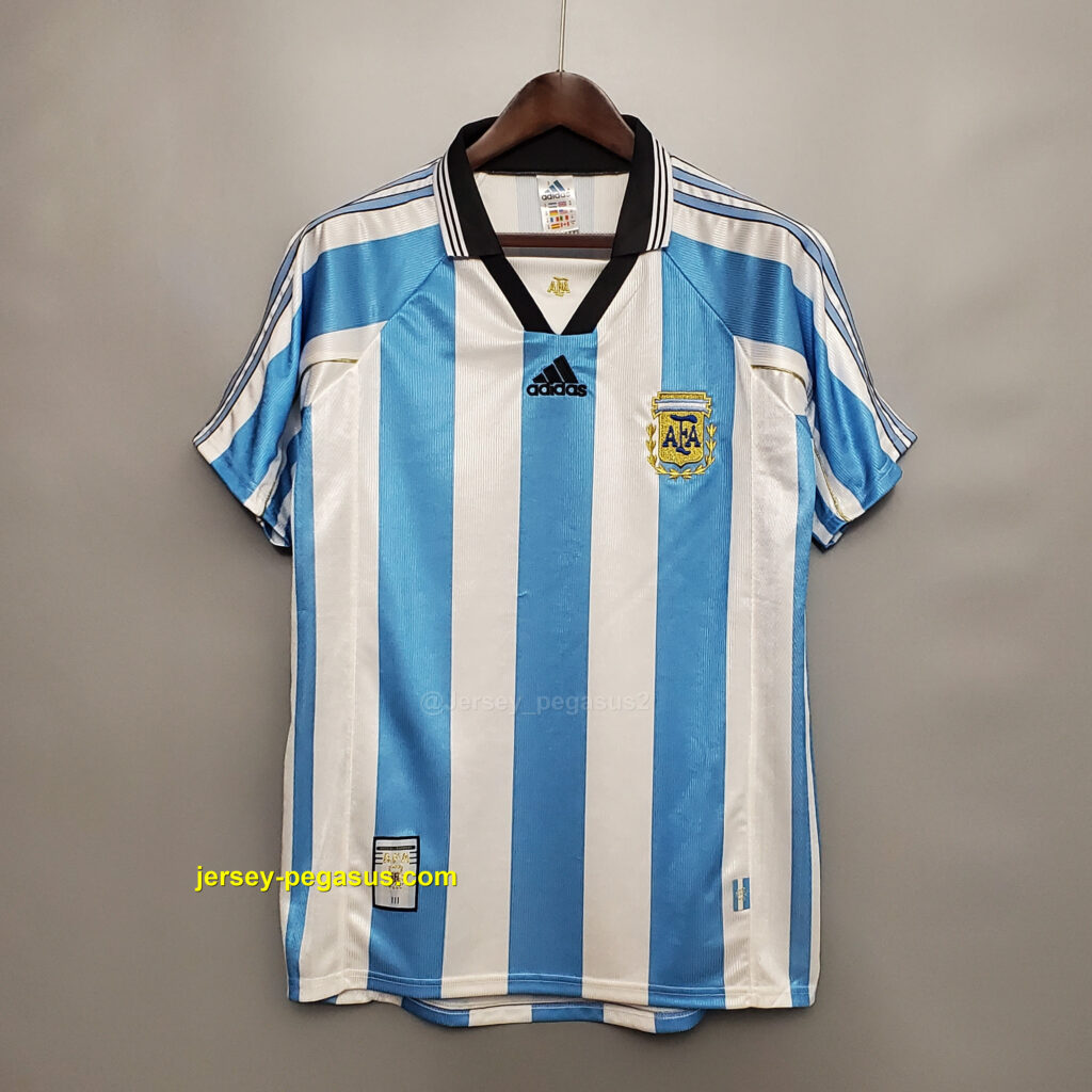 1998 Argentina home