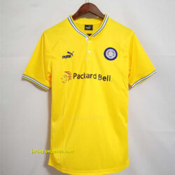 2000 Leeds United away