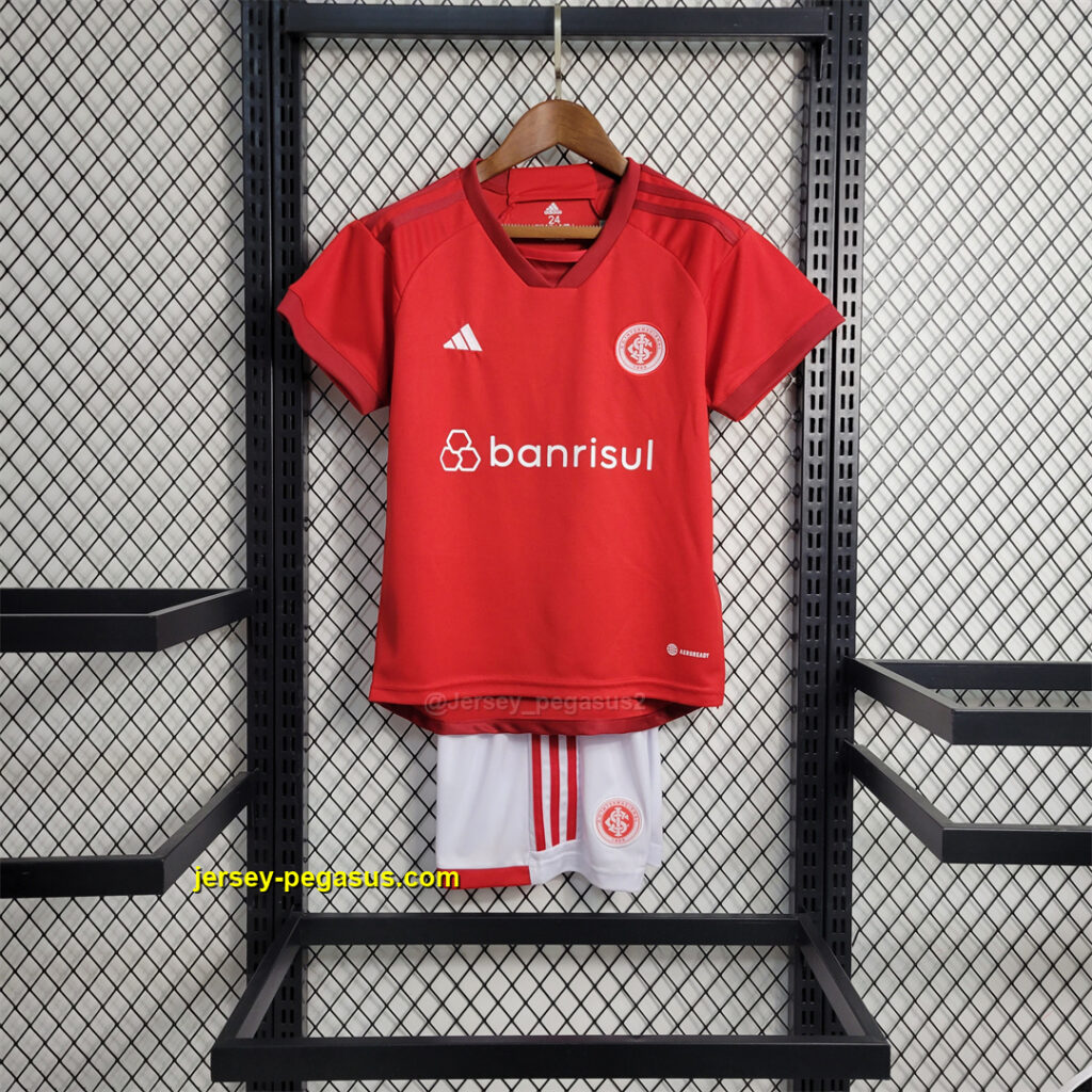 Internacional home kids kit