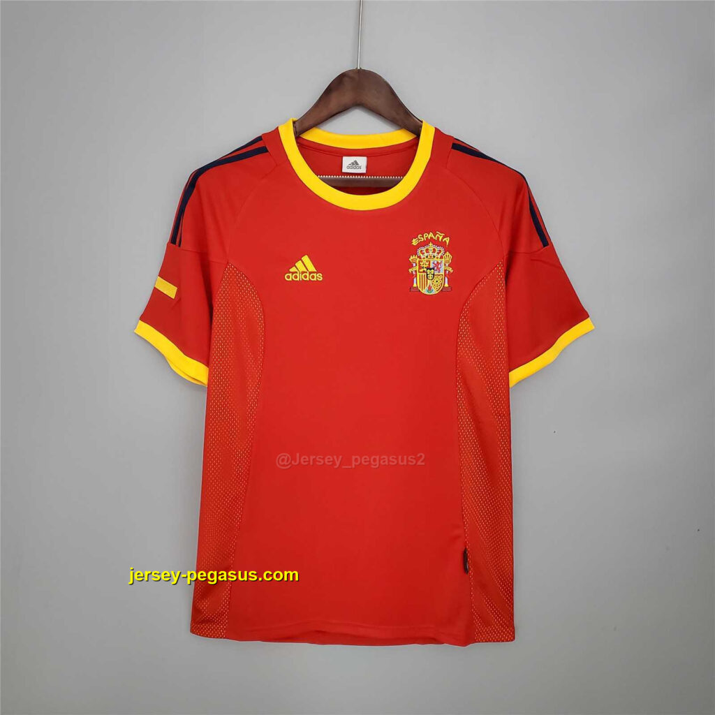 2002 Spain home red