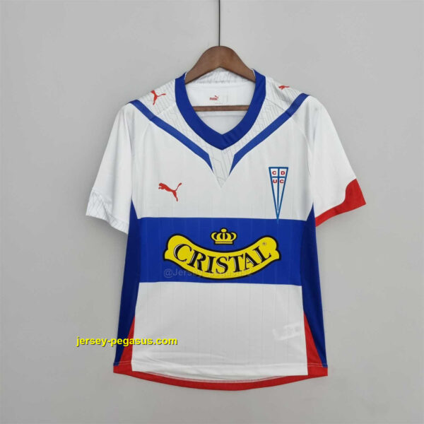 2009 La Católica home 2009 La Católica home