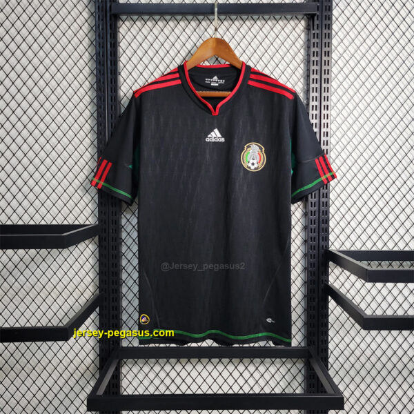 2010 Mexico away