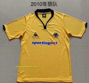 2010 Wolverhampton home