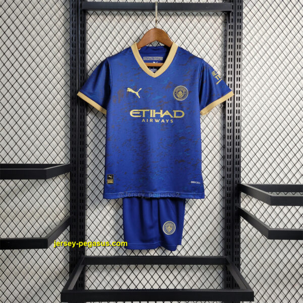 Manchester City Blue Special Edition kids kit Manchester City Blue Special Edition kids kit