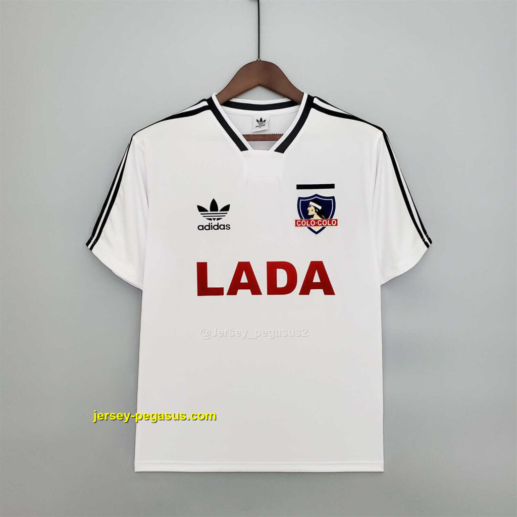 91 Colo-Colo home