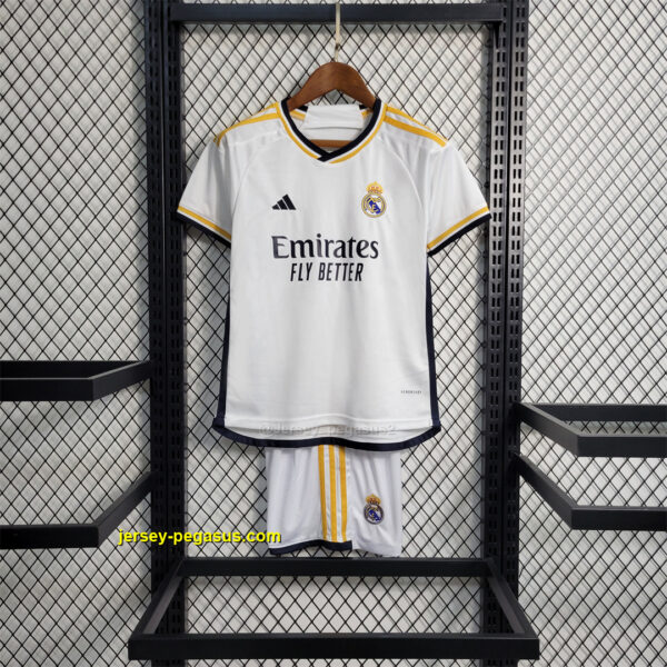 Real Madrid home kids kit