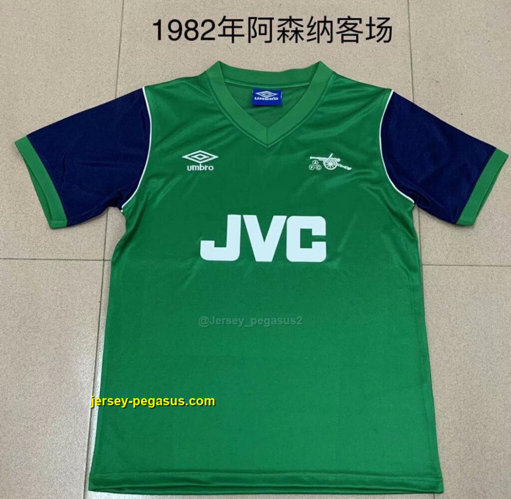 Arsenal green away