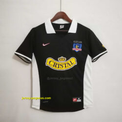 Colo-Colo away