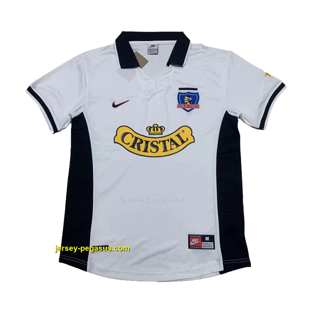 Colo-Colo home