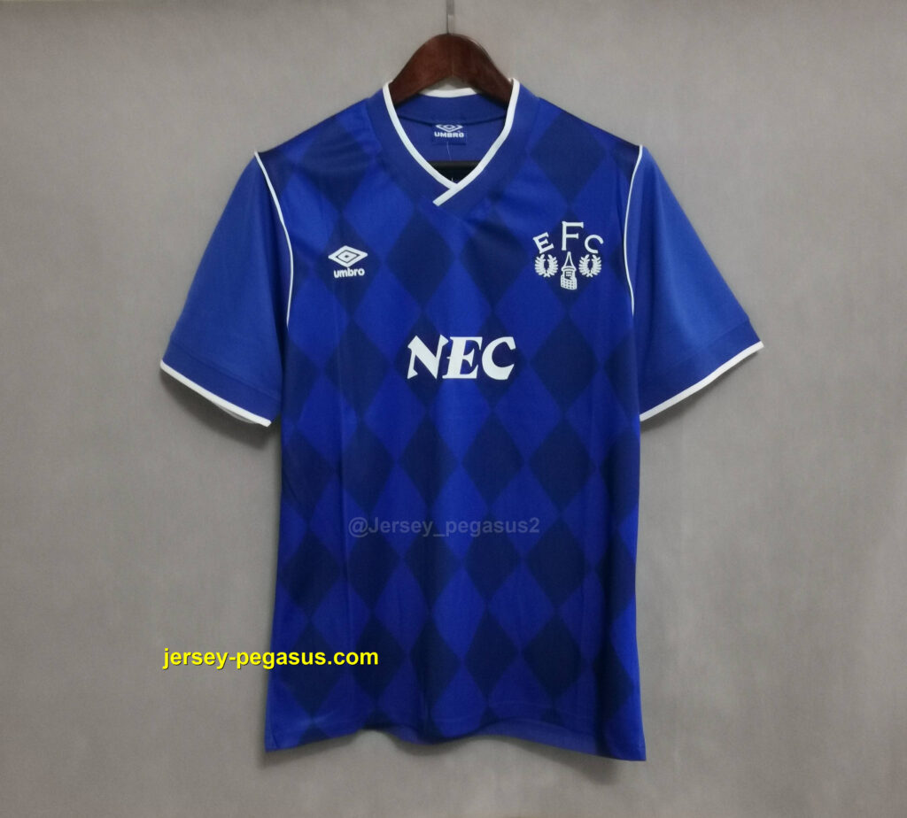 Everton home blue