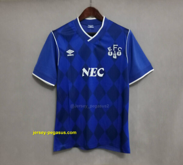 Everton home blue