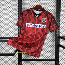 Frankfurt Home Retro Kit Vintage Shirt AAAA Jersey Wholesale