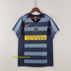 Inter Milan third away