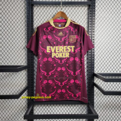 Lyon red away