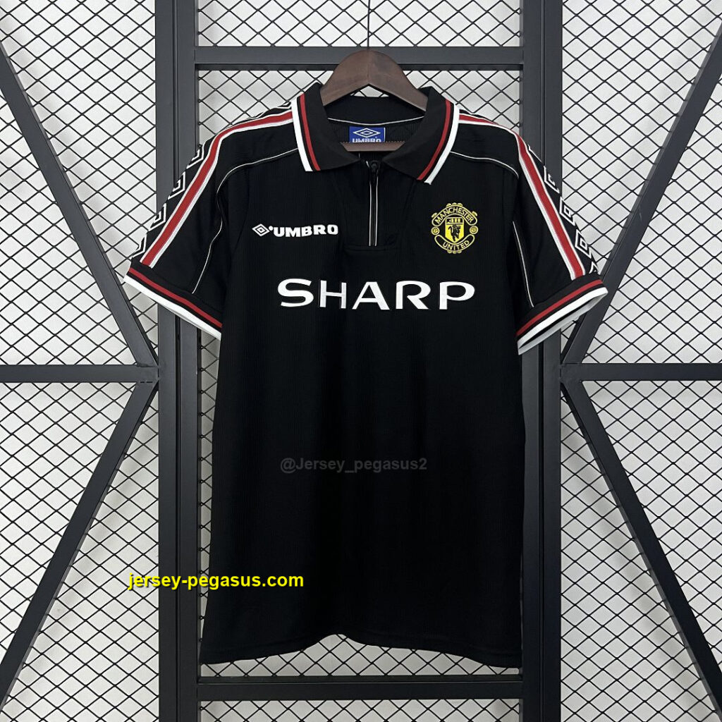 Manchester United Black Retro Kit Vintage Shirt