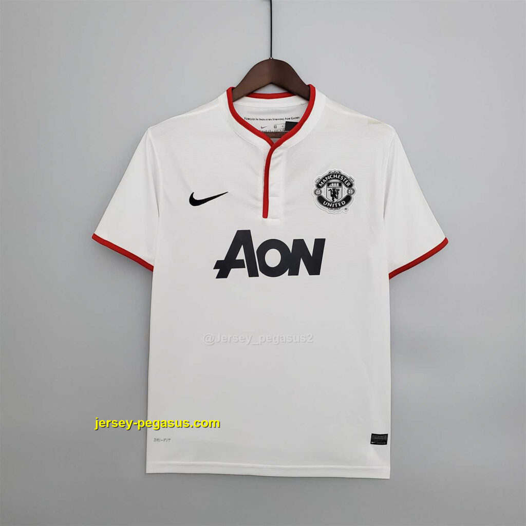 Manchester United away white