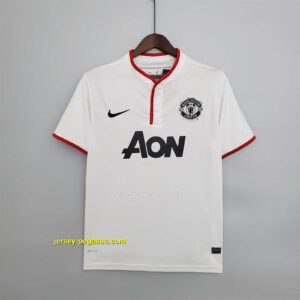 Manchester United away white