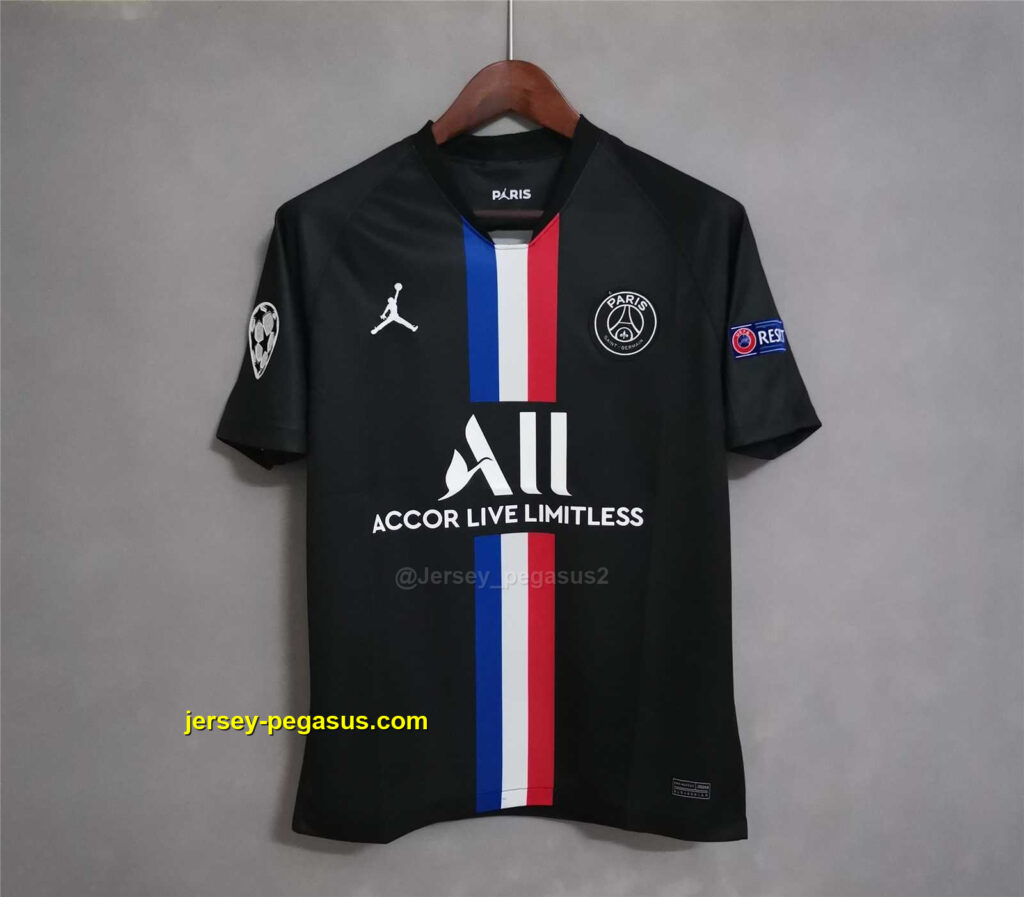 PSG fourth away black