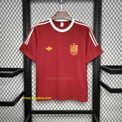 Spain Retro Style Red Kit