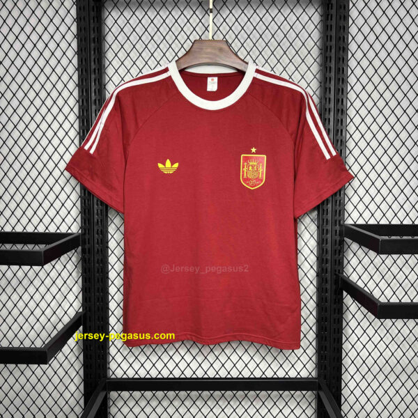 Spain Retro Style Red Kit