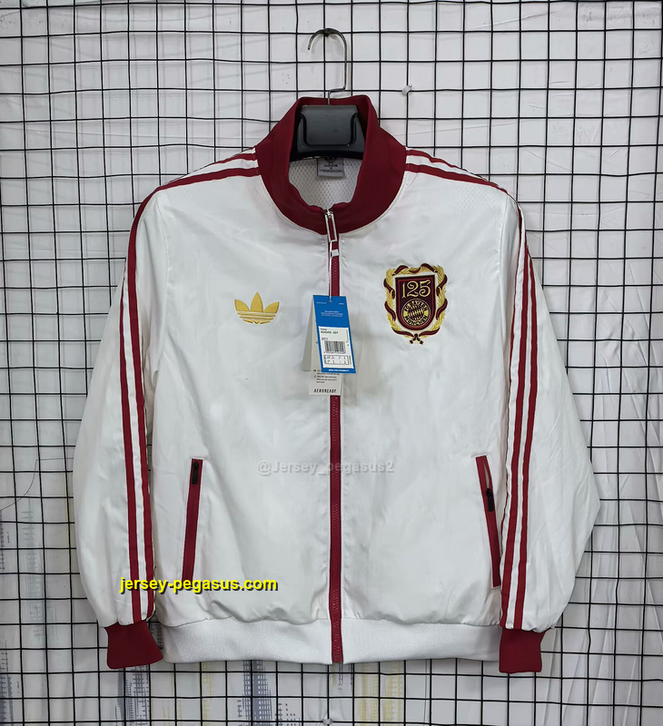 Bayern 125th white windbreaker