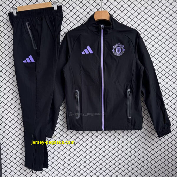 Manchester united 2025-26 Black And Purple Windbreaker Suit Manchester united 2025-26 Black And Purple Windbreaker Suit