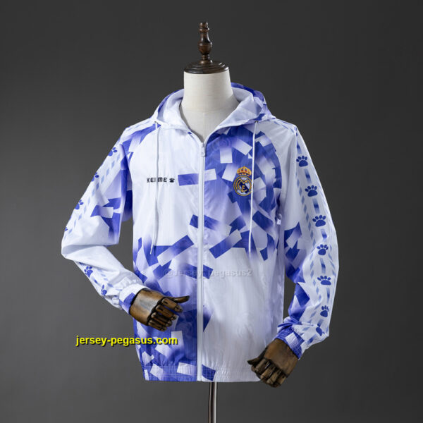 Real Madrid 2025-26 White and Purple Retro Model Windbreaker