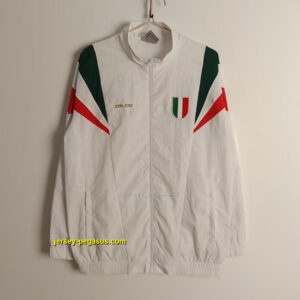 Italy white windbreaker