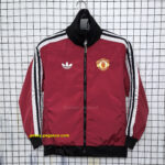 Manchester United Retro Windbreaker