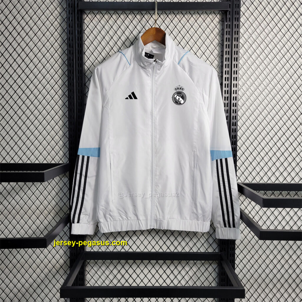 Windbreaker R MAD with light blue
