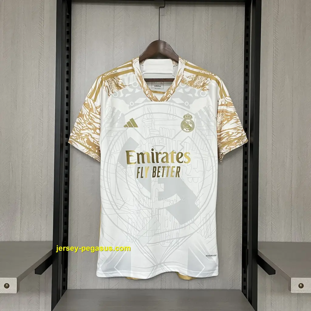 2023-24 Real Madrid Special Edition Platinum